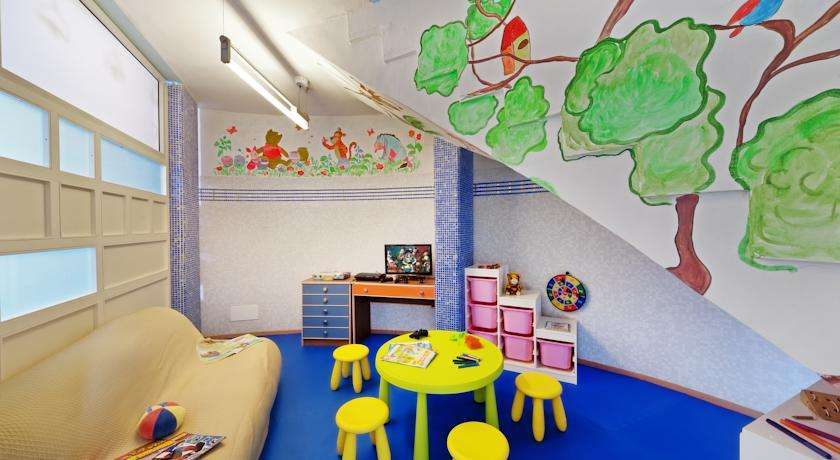 Hotel il Gattopardo - mese di Febbraio - area giochi bambini interna